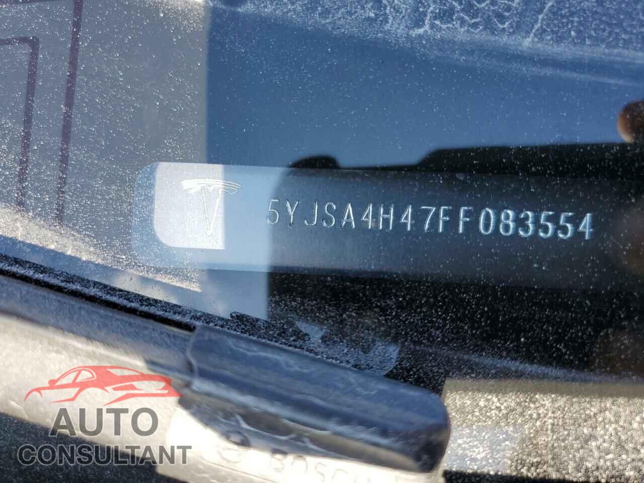 TESLA MODEL S 2015 - 5YJSA4H47FF083554