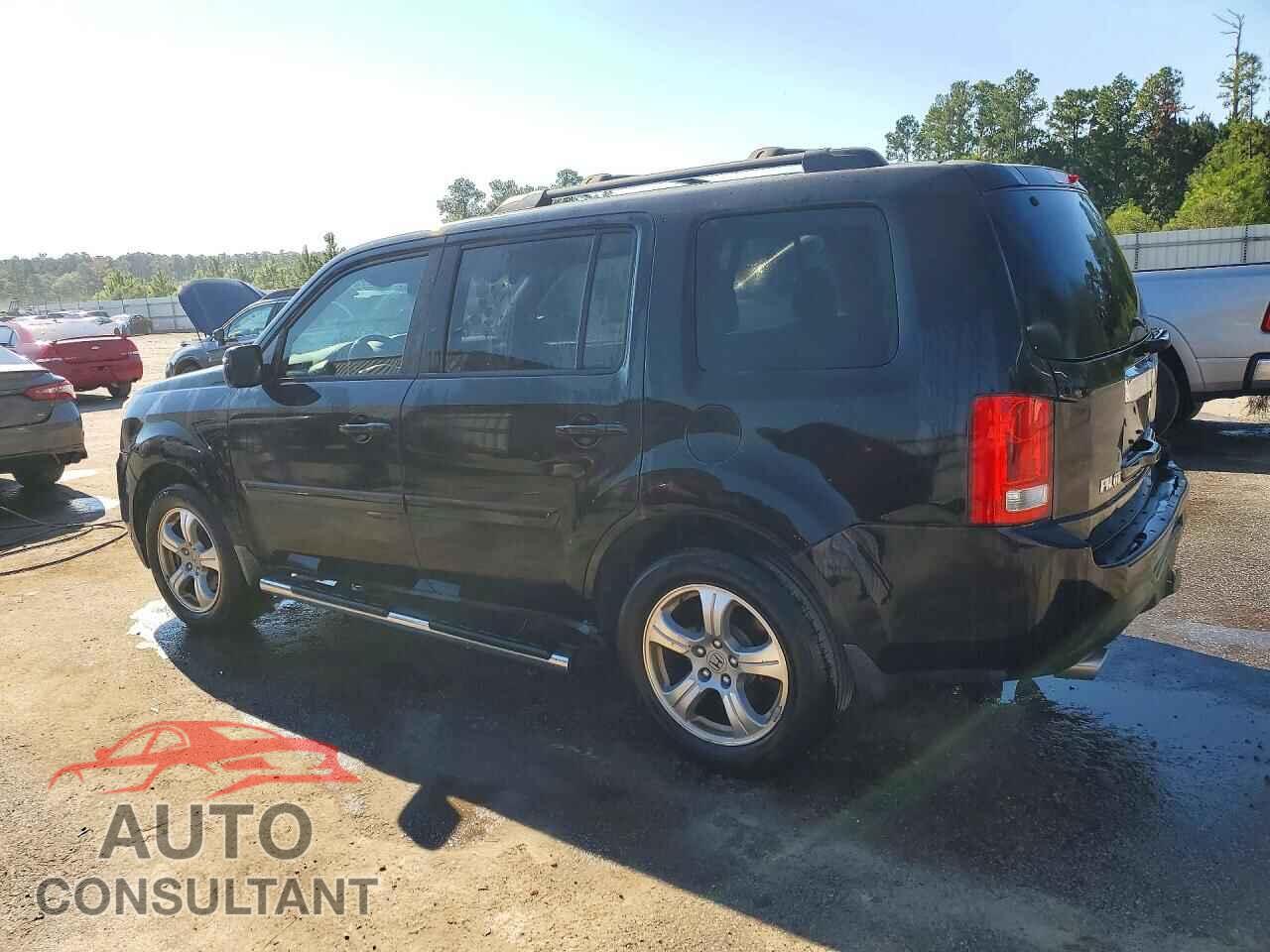 HONDA PILOT 2013 - 5FNYF3H56DB019839