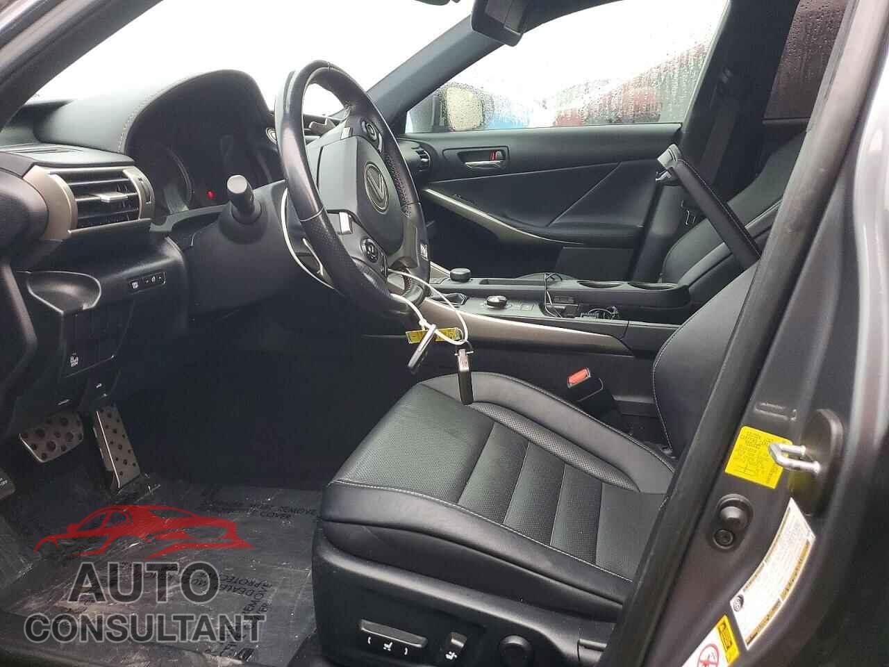 LEXUS IS 2015 - JTHBF1D25F5068328