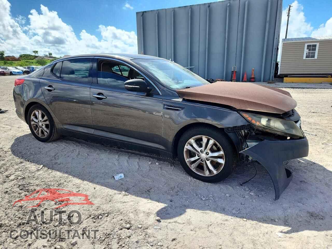 KIA OPTIMA 2013 - 5XXGN4A70DG210198