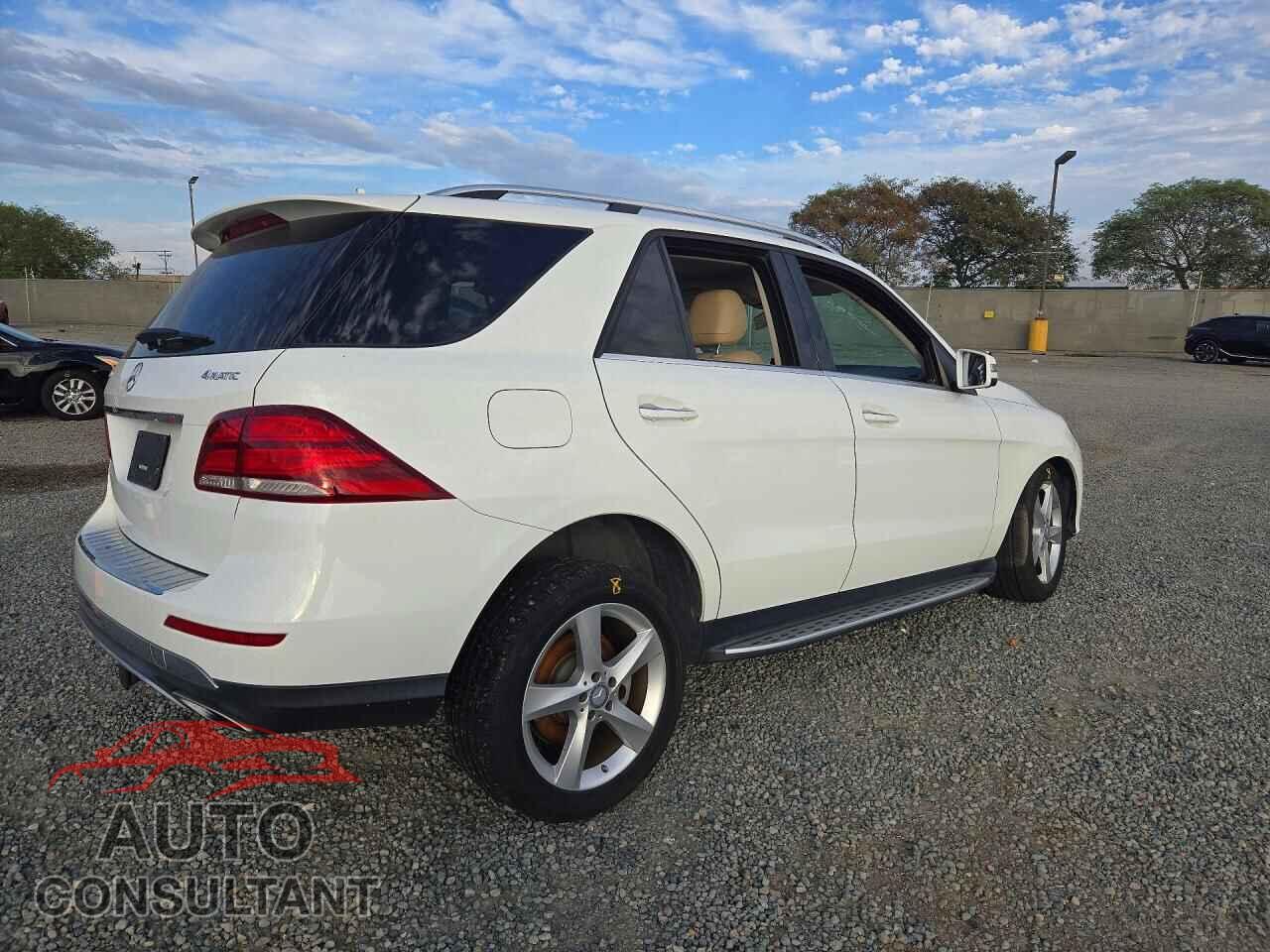 MERCEDES-BENZ GLE-CLASS 2016 - 4JGDA5HB7GA672221