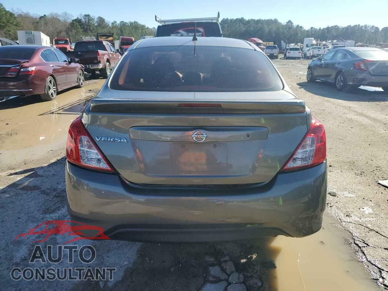 NISSAN VERSA 2017 - 3N1CN7AP3HL820254
