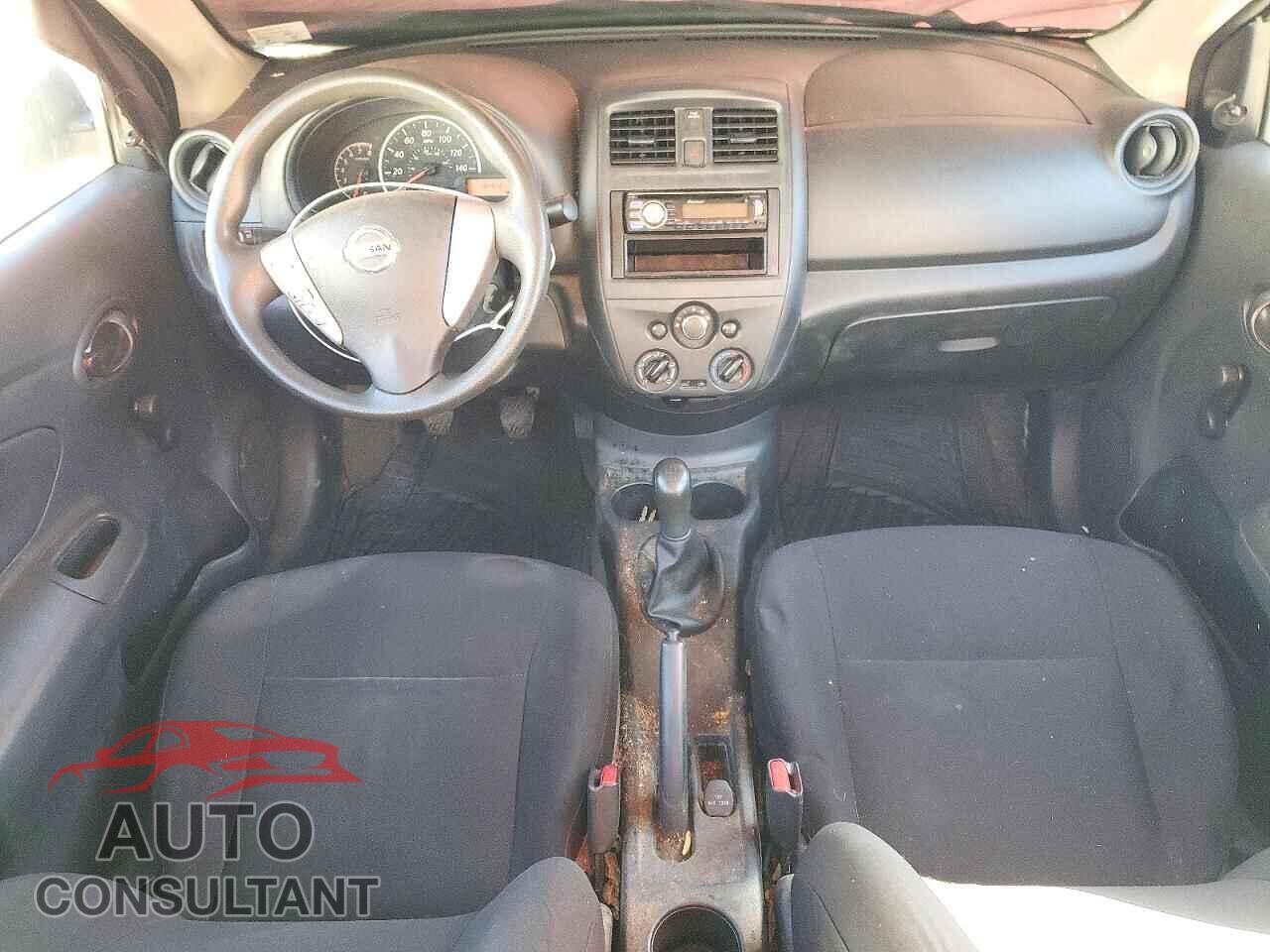 NISSAN VERSA 2015 - 3N1CN7AP8FL802863