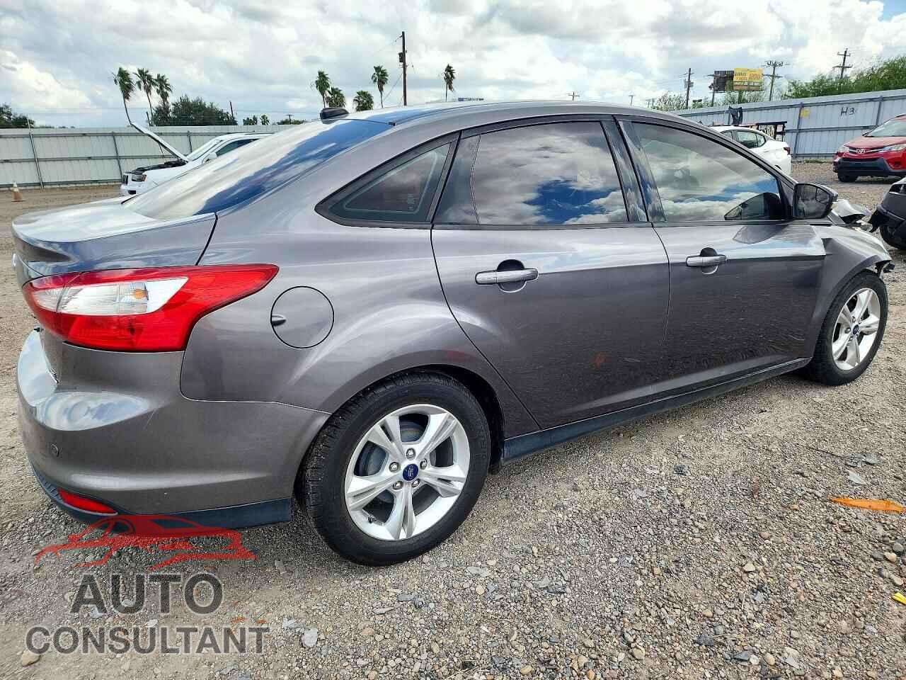 FORD FOCUS 2014 - 1FADP3F26EL123224
