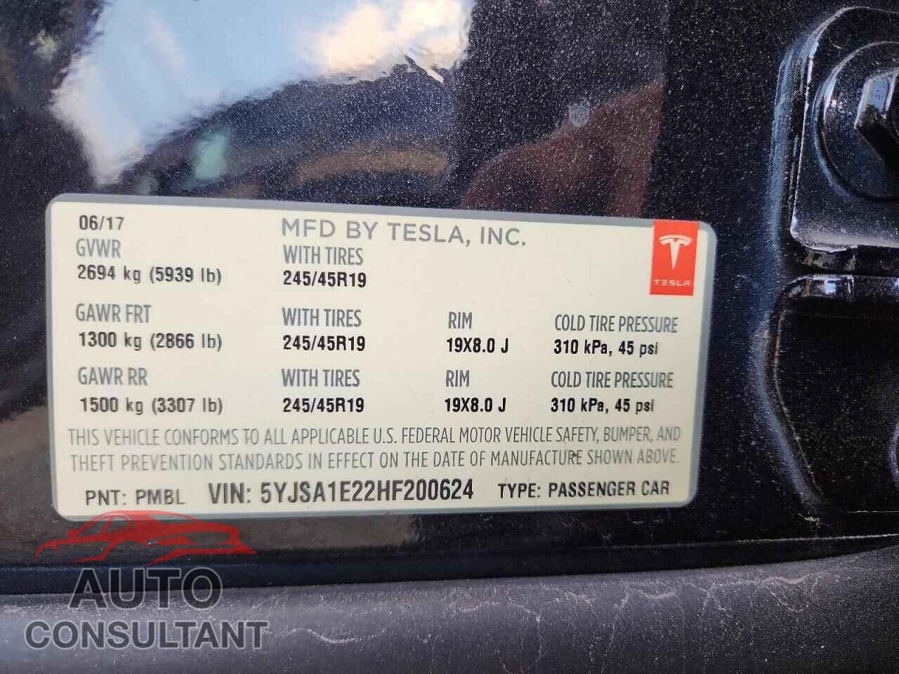 TESLA MODEL S 2017 - 5YJSA1E22HF200624