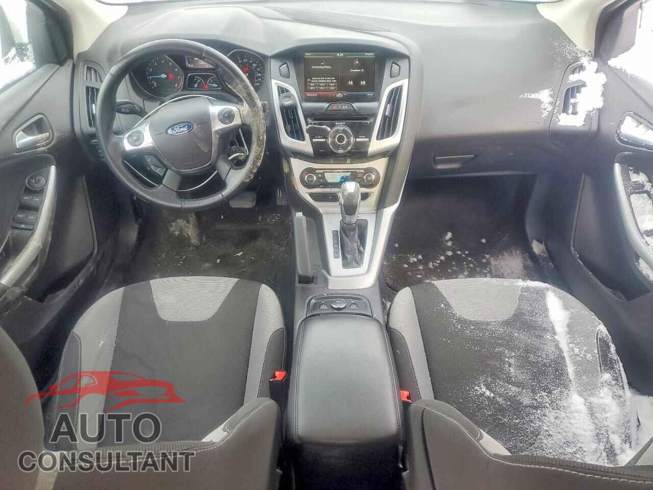 FORD FOCUS 2014 - 1FADP3F28EL415148