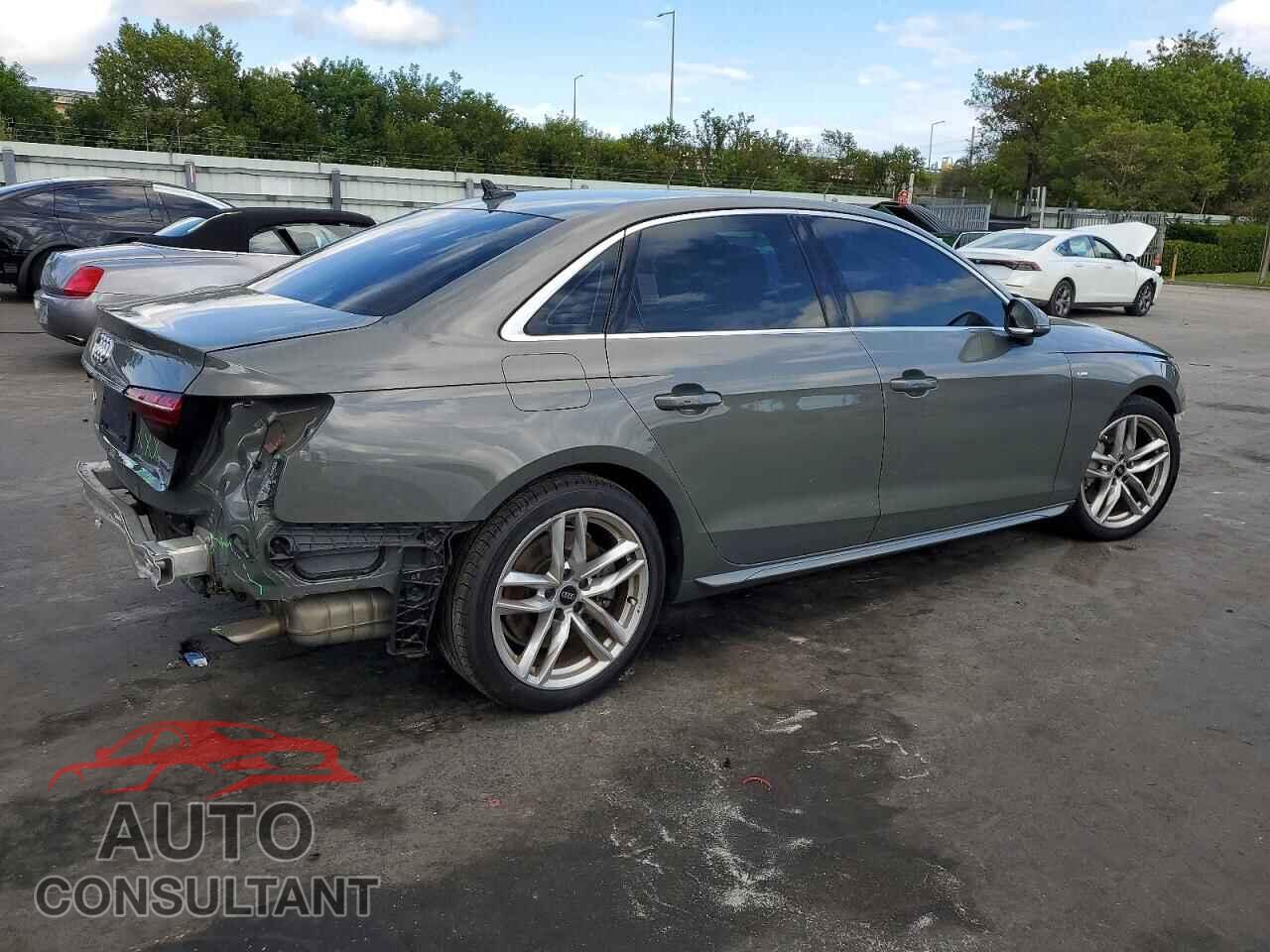 AUDI A4 2023 - WAUDAAF46PN008094
