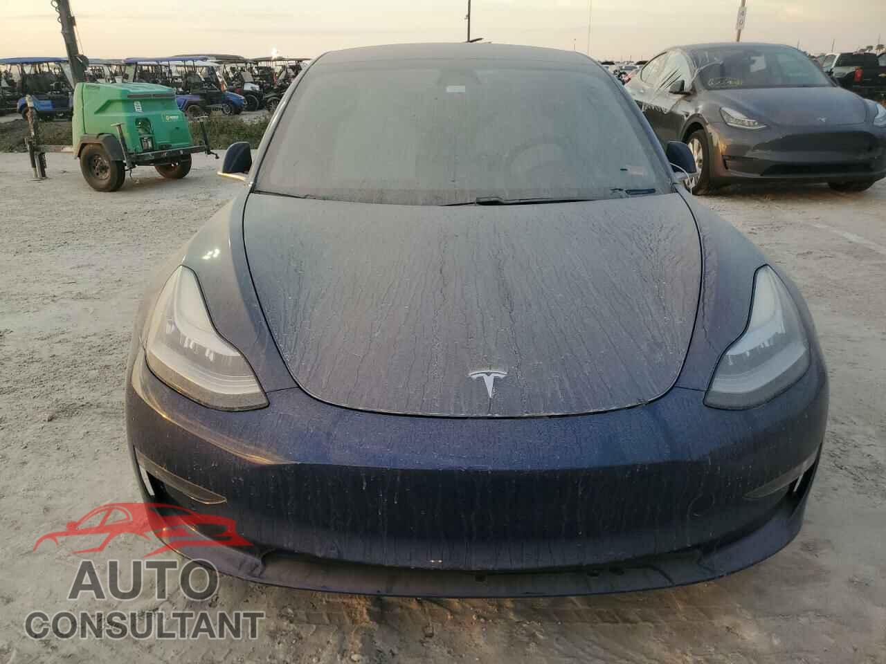 TESLA MODEL 3 2018 - 5YJ3E1EBXJF055721