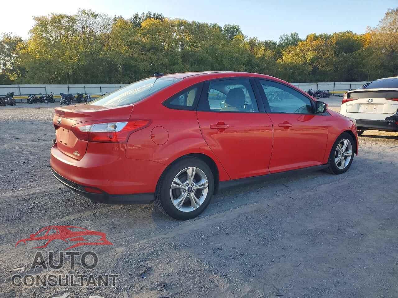 FORD FOCUS 2014 - 1FADP3F21EL184447