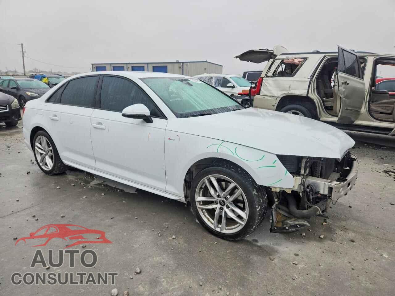 AUDI A4 2017 - WAUKMAF44HN057908