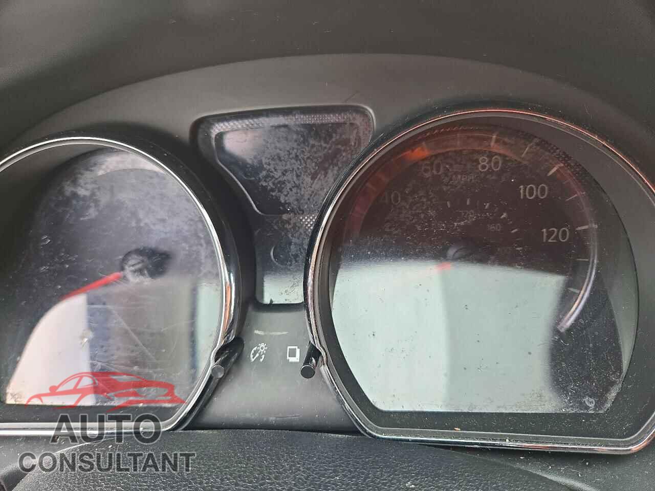 NISSAN VERSA 2015 - 3N1CE2CP0FL357910