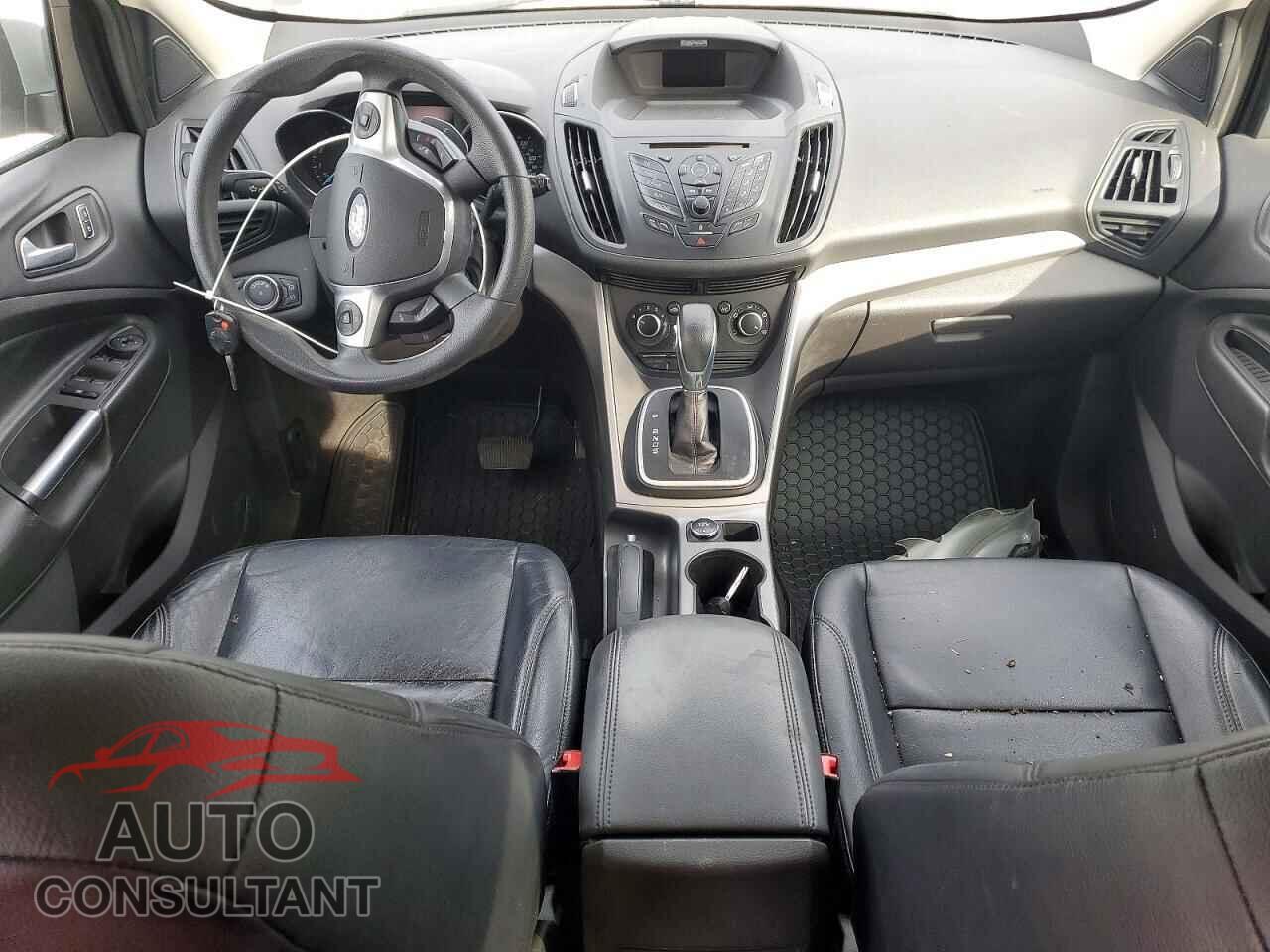 FORD ESCAPE 2013 - 1FMCU0GX2DUB00521