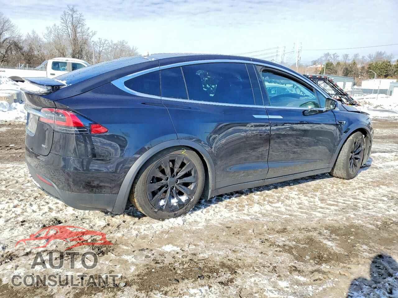 TESLA MODEL X 2017 - 5YJXCAE29HF040564