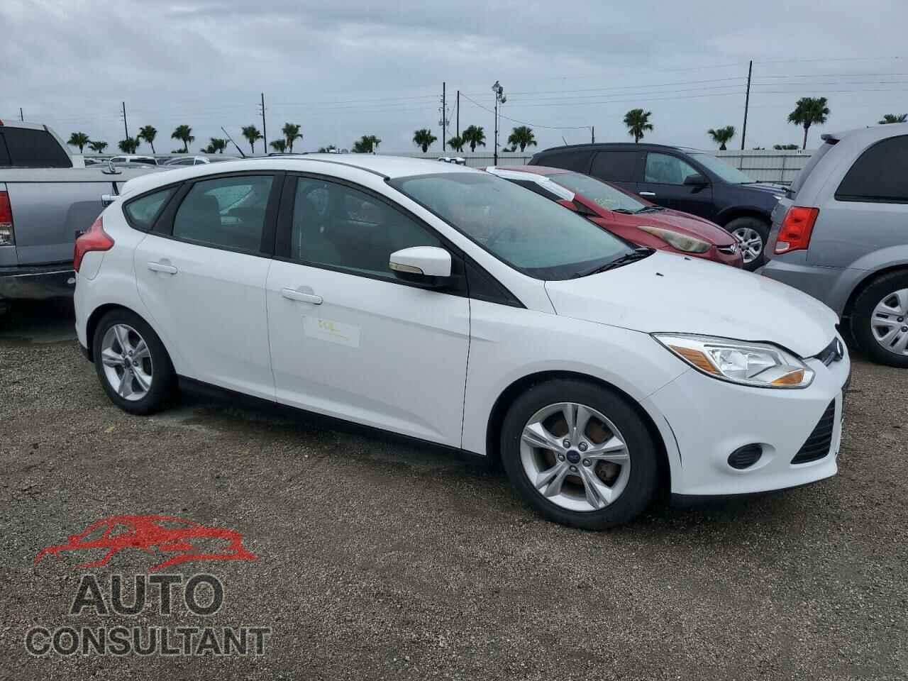 FORD FOCUS 2013 - 1FADP3K25DL137605