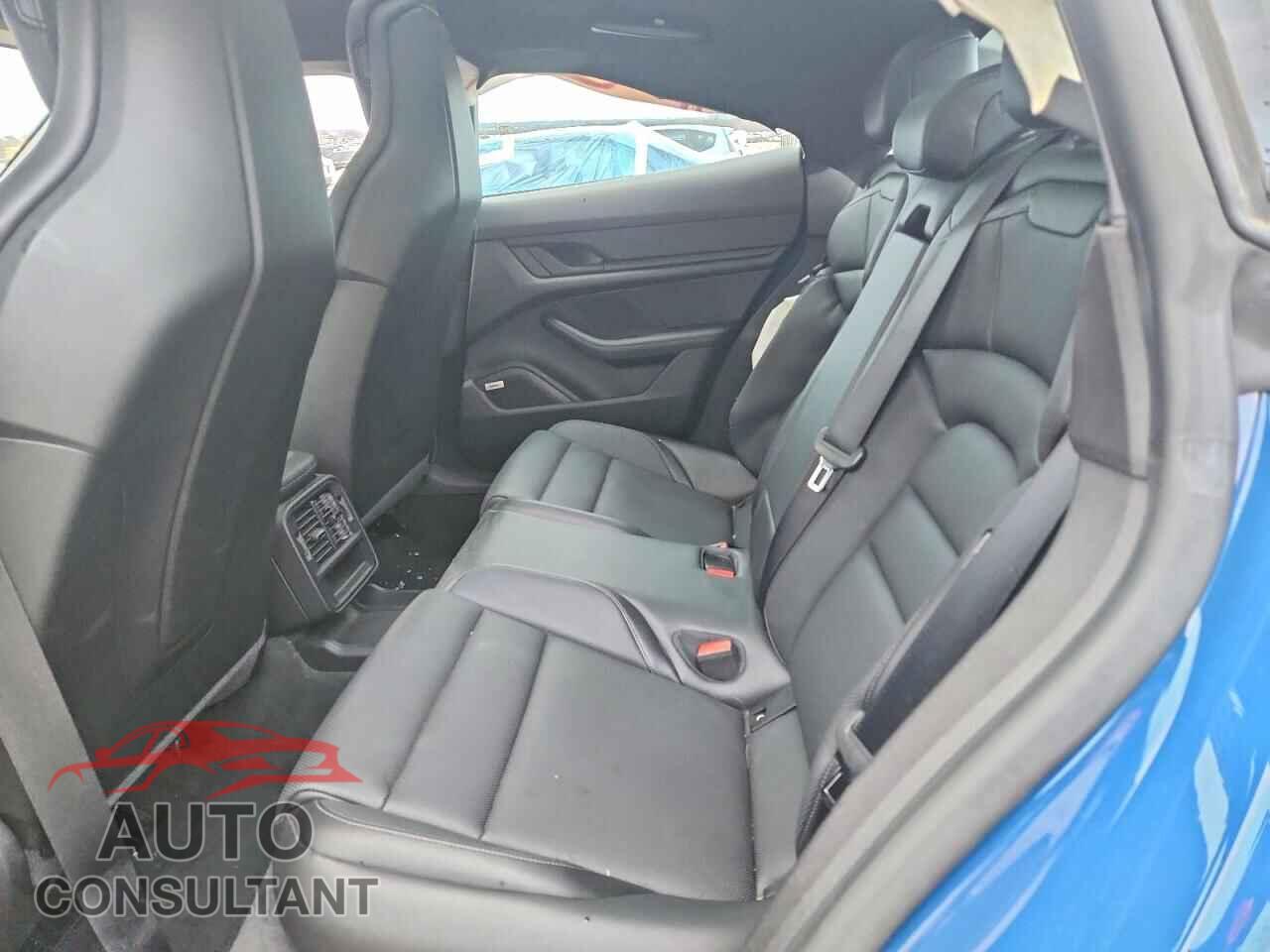PORSCHE TAYCAN 2021 - WP0AA2Y15MSA15617