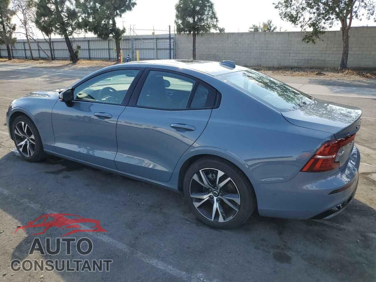 VOLVO S60 PLUS 2024 - 7JRL12TL3RG316560