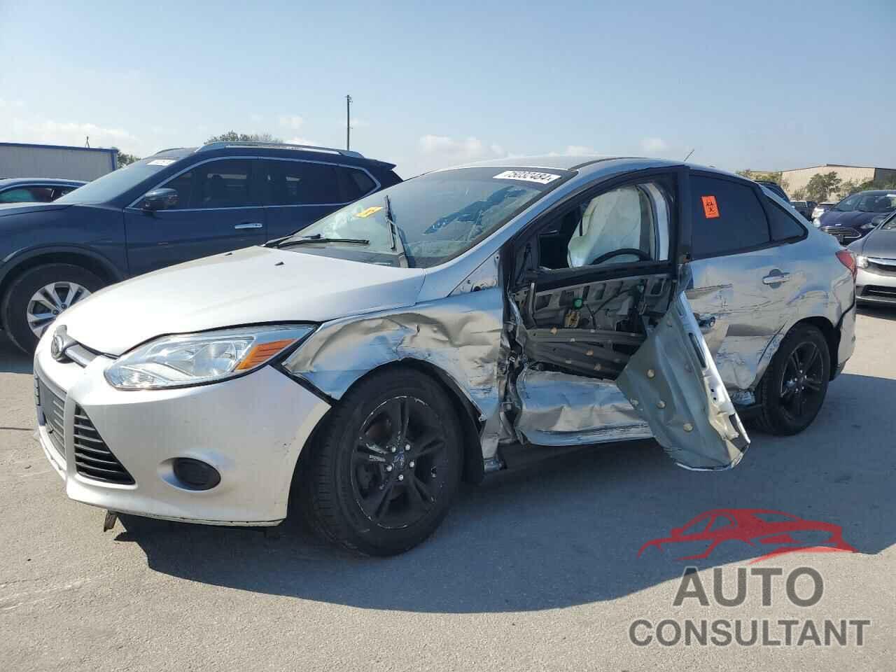 FORD FOCUS 2013 - 1FADP3F27DL296846