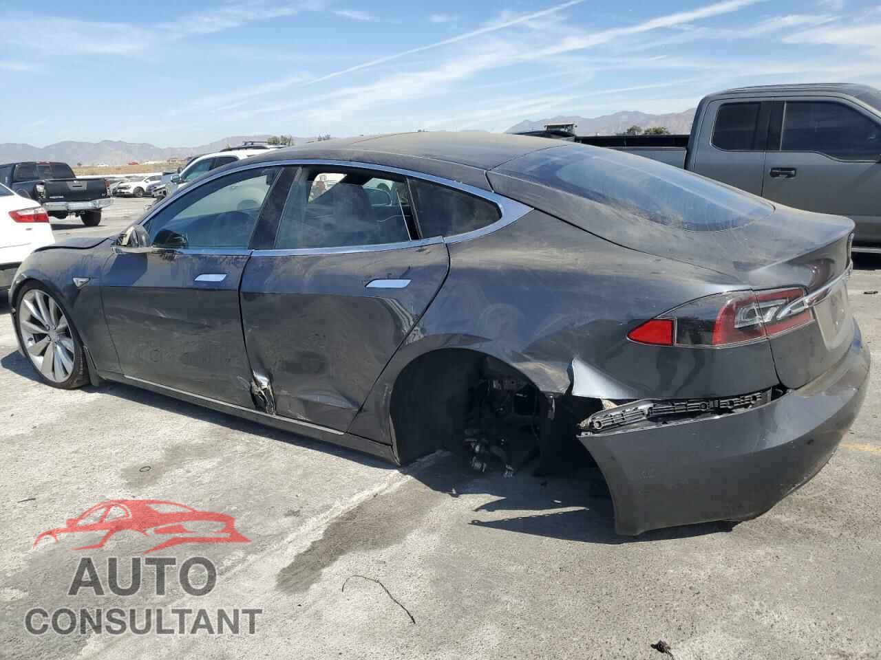 TESLA MODEL S 2016 - 5YJSA1E2XGF160856