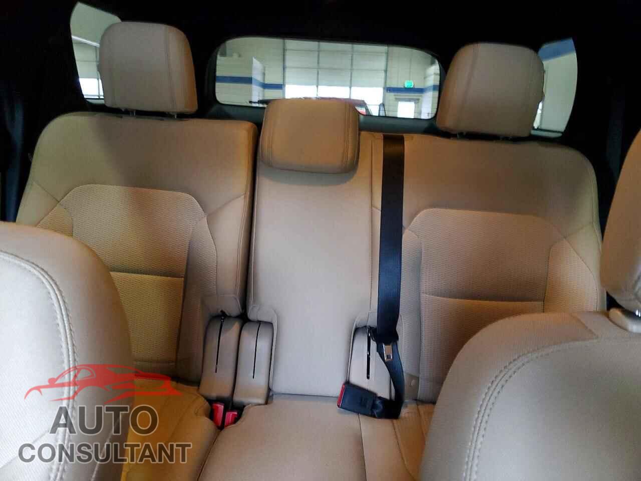 FORD EXPLORER 2017 - 1FM5K8D80HGD00473