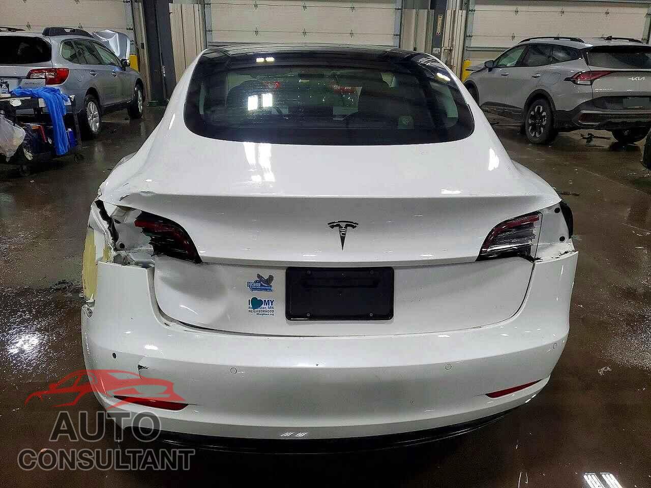 TESLA MODEL 3 2021 - 5YJ3E1EA6MF981917
