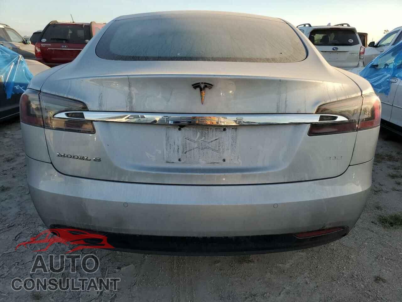 TESLA MODEL S 2017 - 5YJSA1E26HF187991