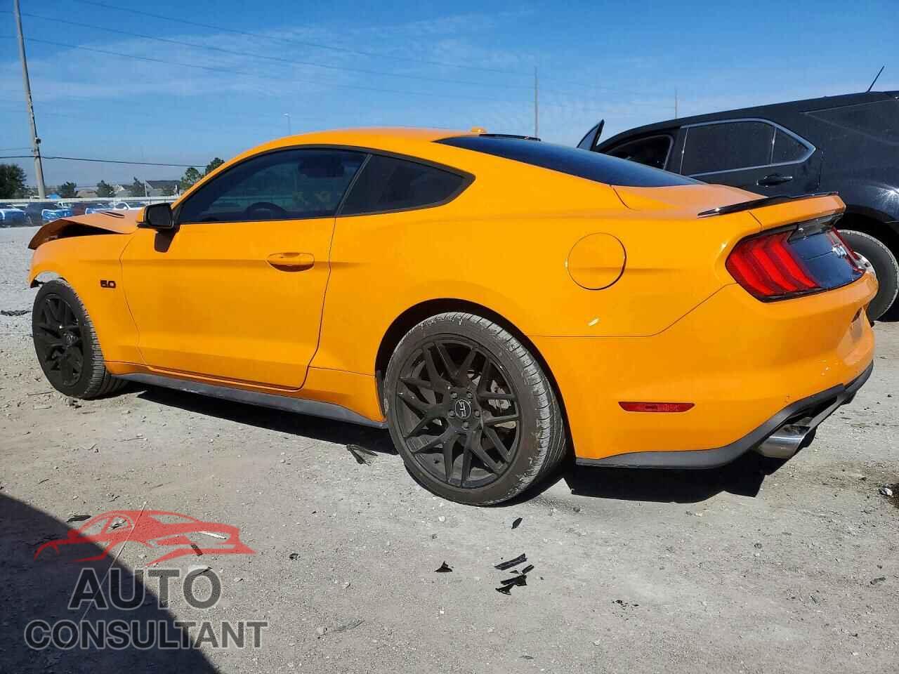 FORD MUSTANG 2018 - 1FA6P8CF1J5105970