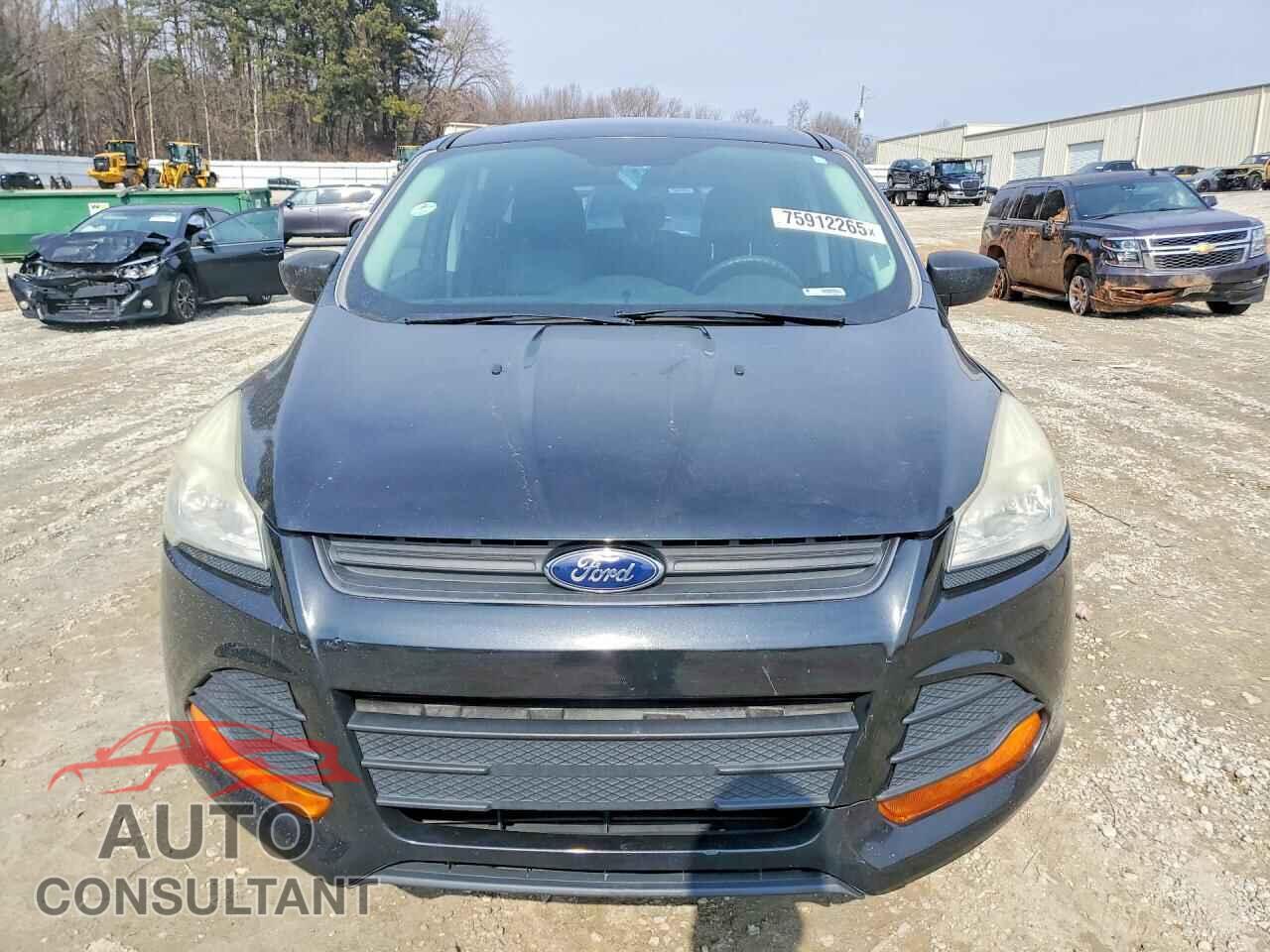 FORD ESCAPE 2015 - 1FMCU0F71FUB87851