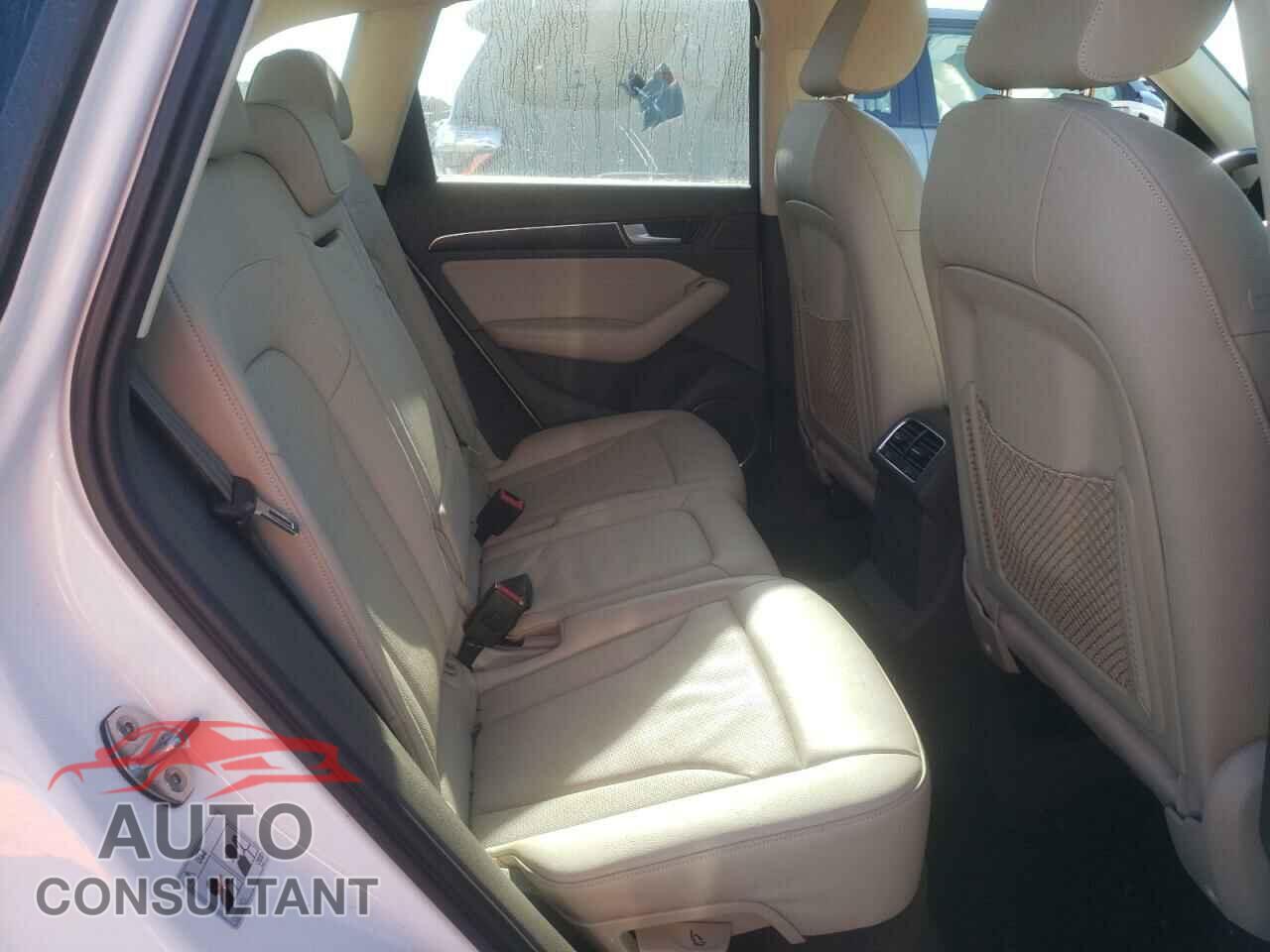 AUDI Q5 2017 - WA1D7AFP9HA038060