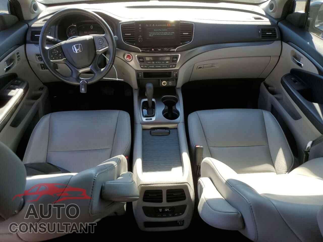 HONDA PILOT 2019 - 5FNYF5H58KB042581