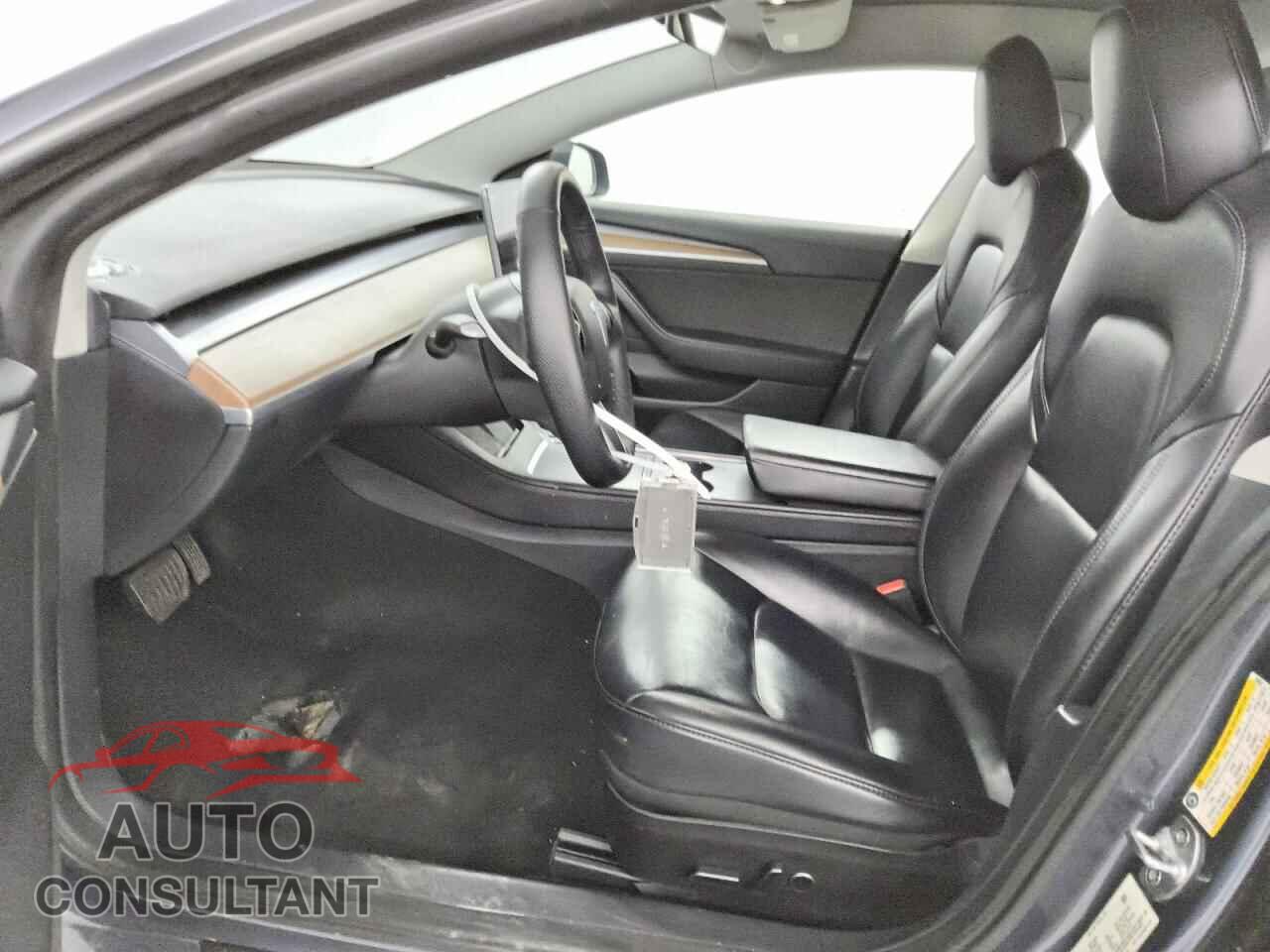 TESLA MODEL 3 2022 - 5YJ3E1EA2NF369361
