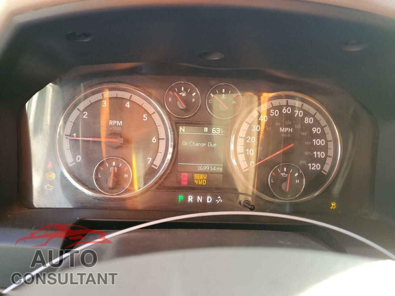 DODGE RAM 1500 2012 - 1C6RD7LT3CS161274