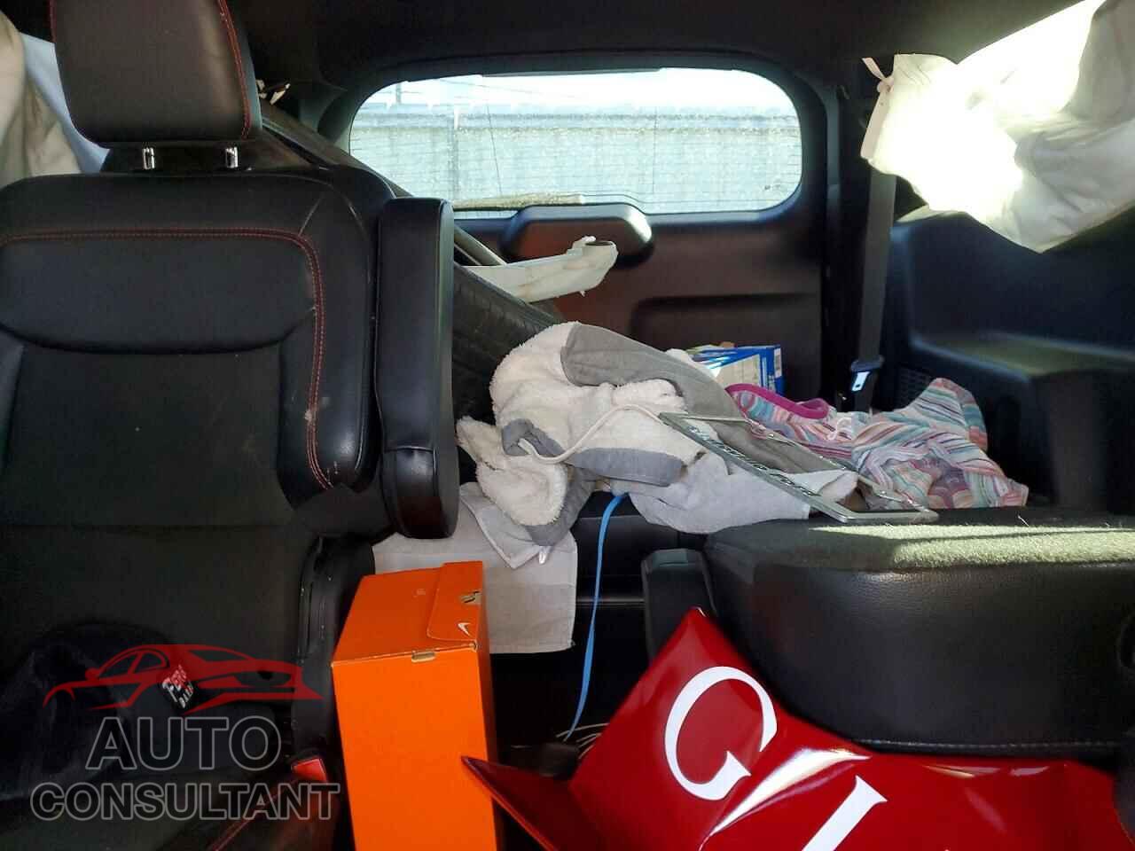 FORD EXPLORER 2022 - 1FMSK7KH8NGA28265