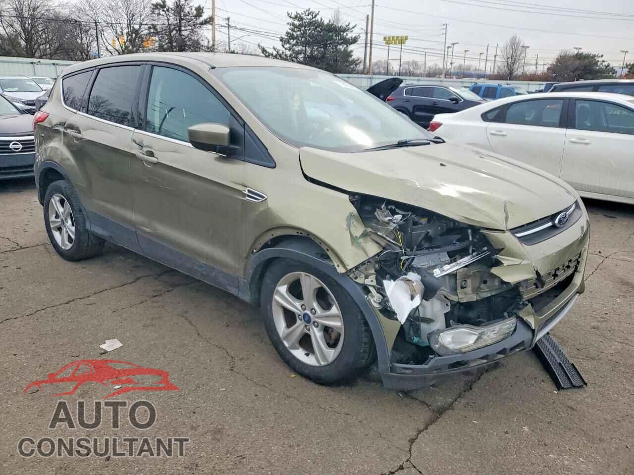 FORD ESCAPE 2013 - 1FMCU0GX4DUC77541