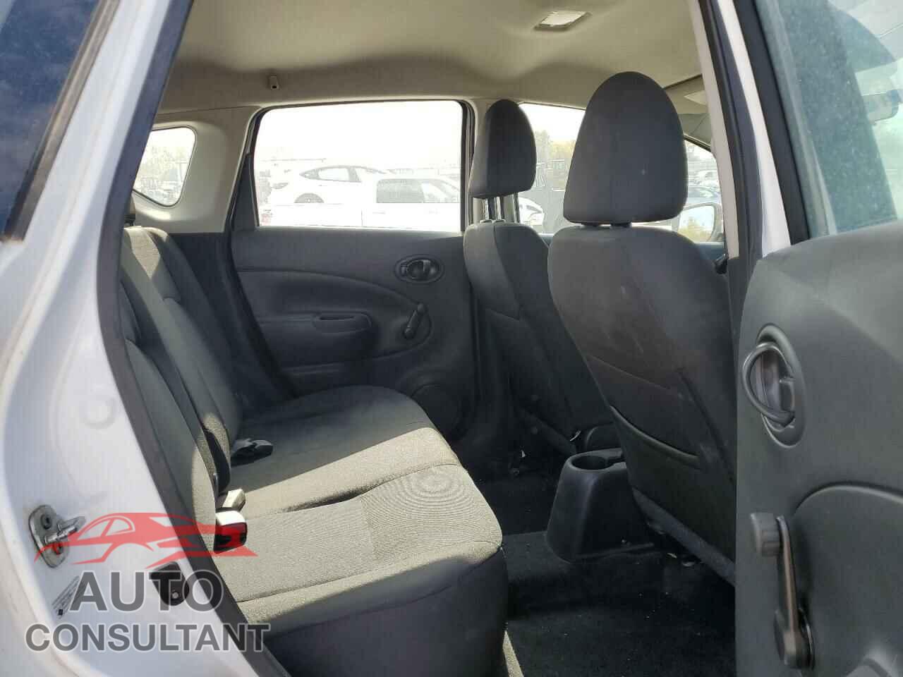 NISSAN VERSA 2017 - 3N1CE2CP9HL362770