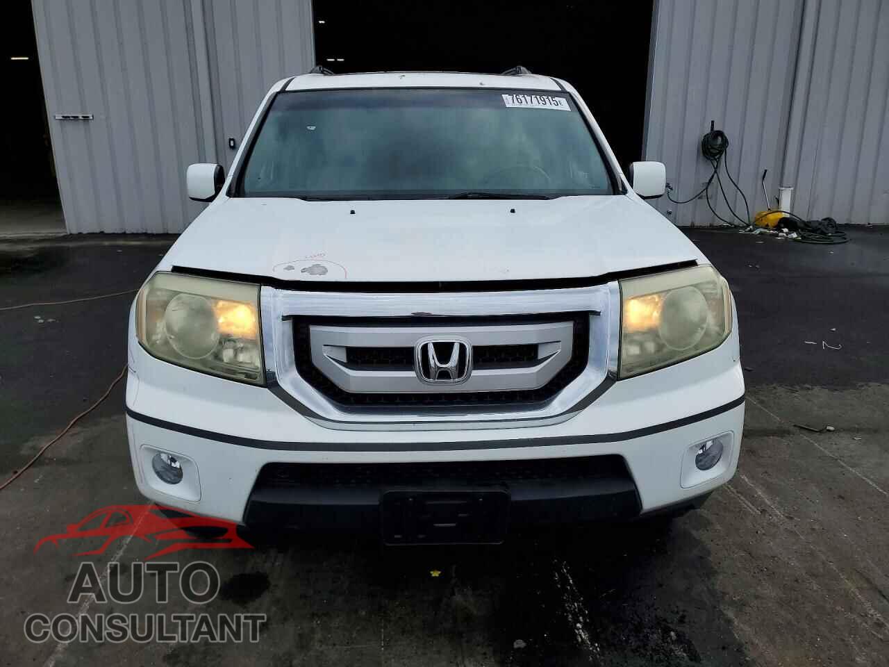 HONDA PILOT 2011 - 5FNYF3H58BB036672