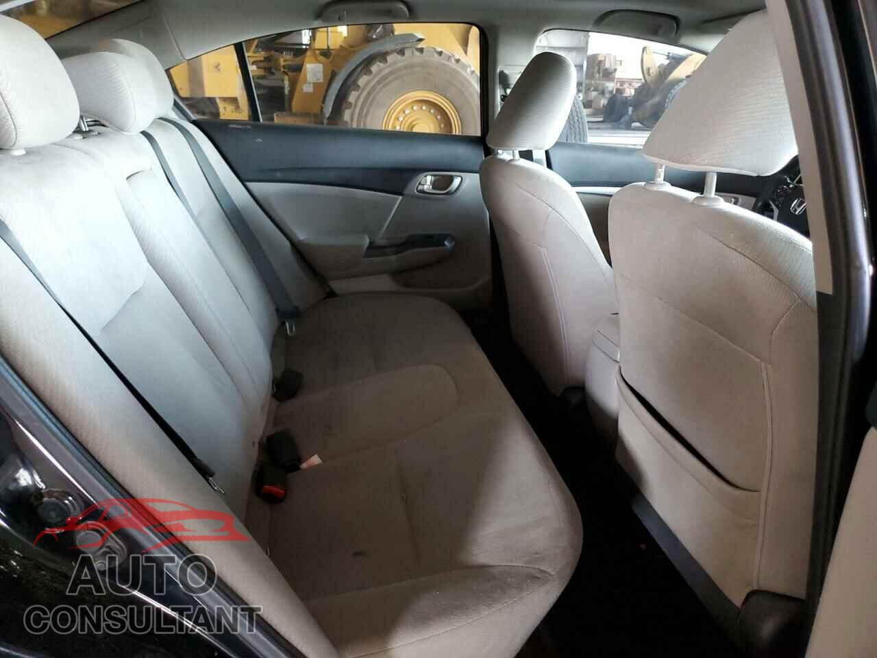 HONDA CIVIC 2013 - 2HGFB2F84DH538975