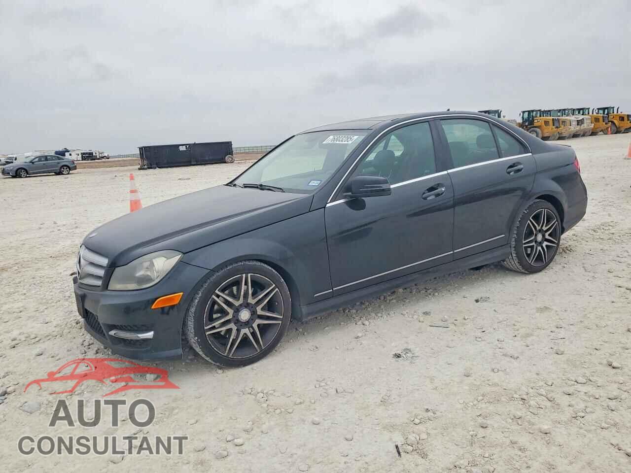 MERCEDES-BENZ C-CLASS 2013 - WDDGF8AB2DA777510