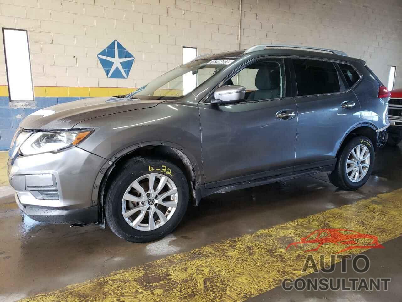 NISSAN ROGUE 2017 - KNMAT2MV3HP612595