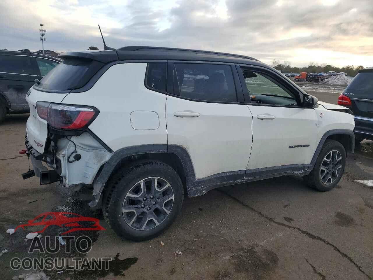 JEEP COMPASS 2021 - 3C4NJDDB2MT548063