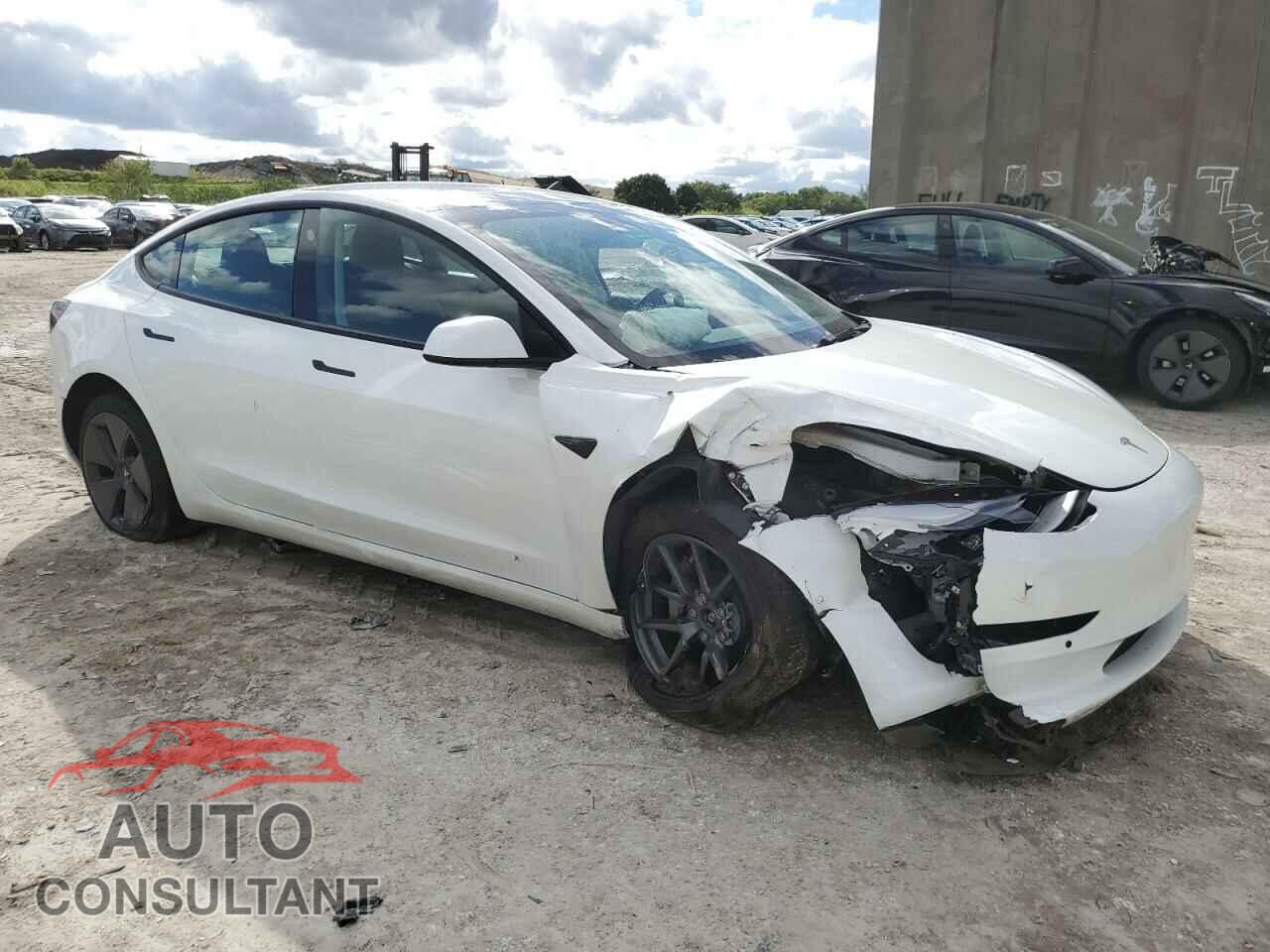 TESLA MODEL 3 2022 - 5YJ3E1EB9NF170834