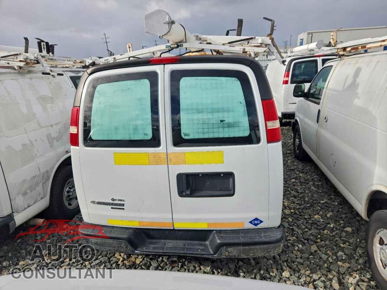 CHEVROLET EXPRESS 2014 - 1GCWGFCB4E1122884