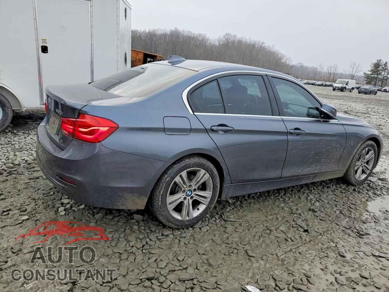 BMW 330 2017 - WBA8D9G5XHNT91232