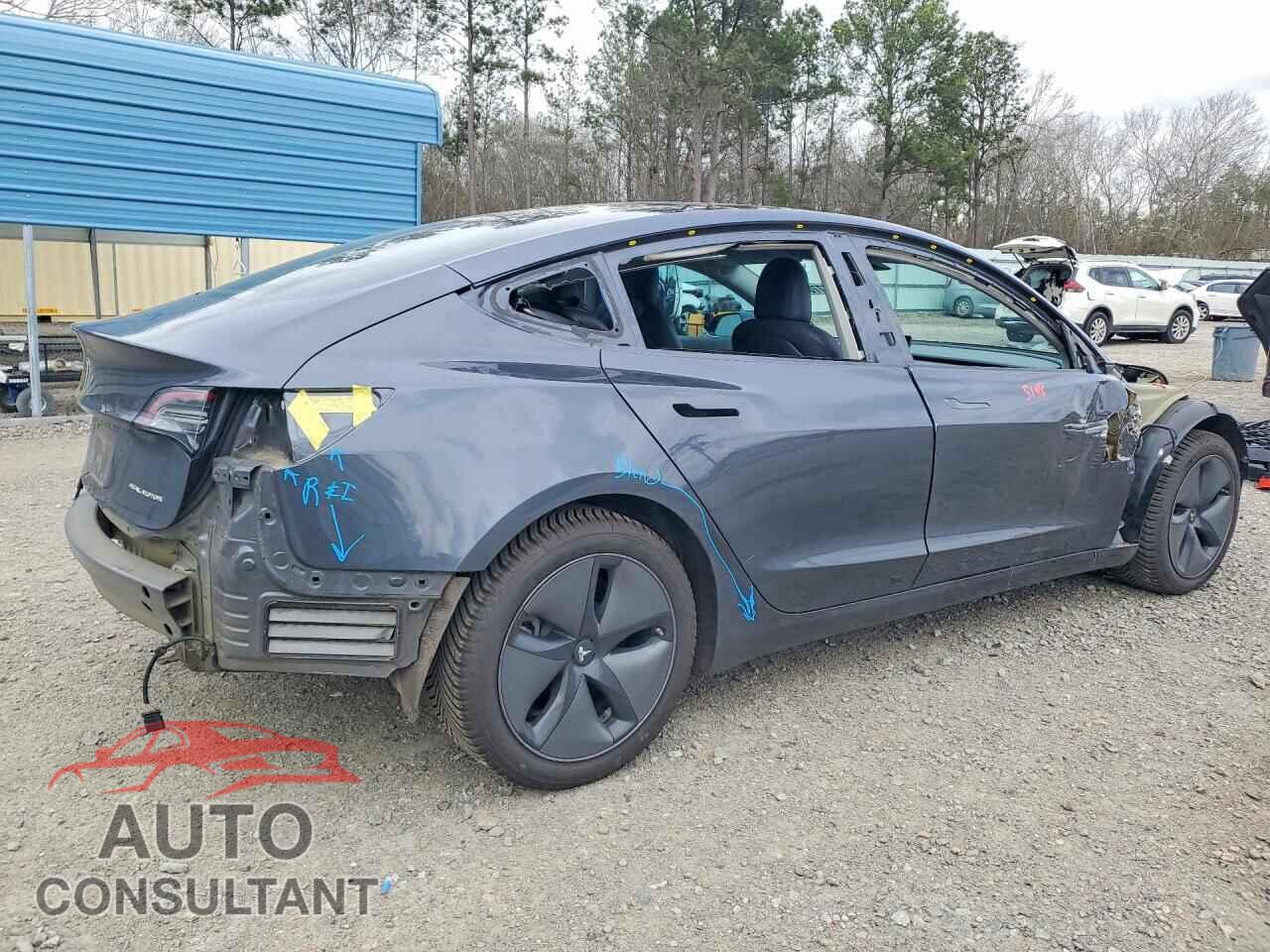 TESLA MODEL 3 2018 - 5YJ3E1EB5JF130518