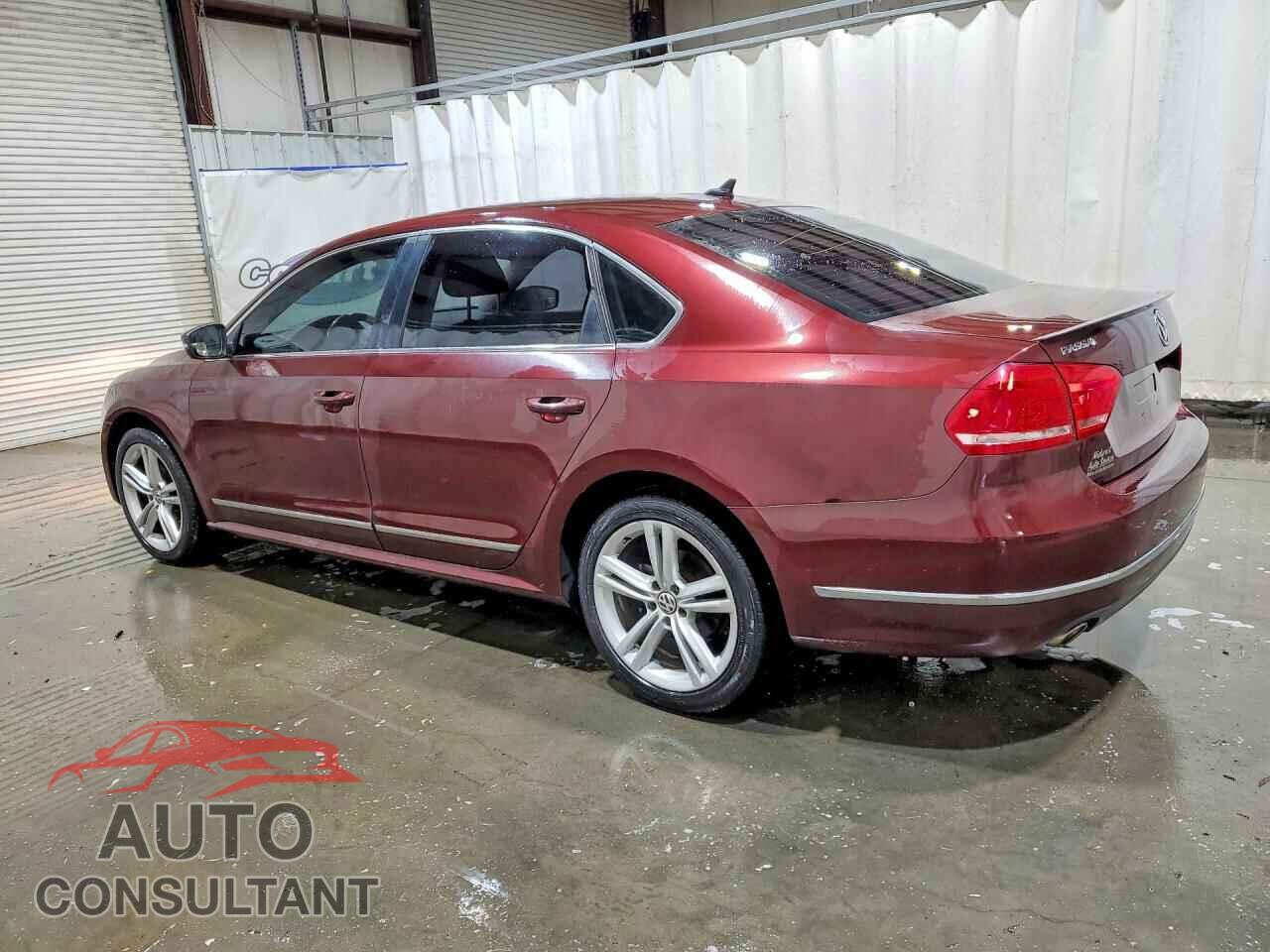 VOLKSWAGEN PASSAT 2013 - 1VWCN7A38DC091777