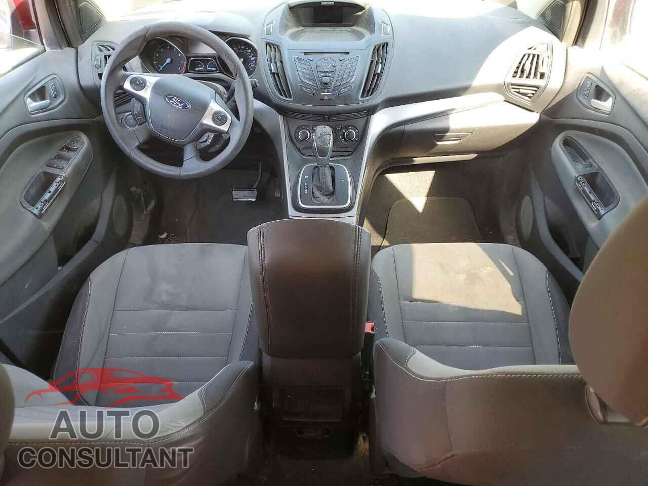 FORD ESCAPE 2013 - 1FMCU0GX1DUA72243