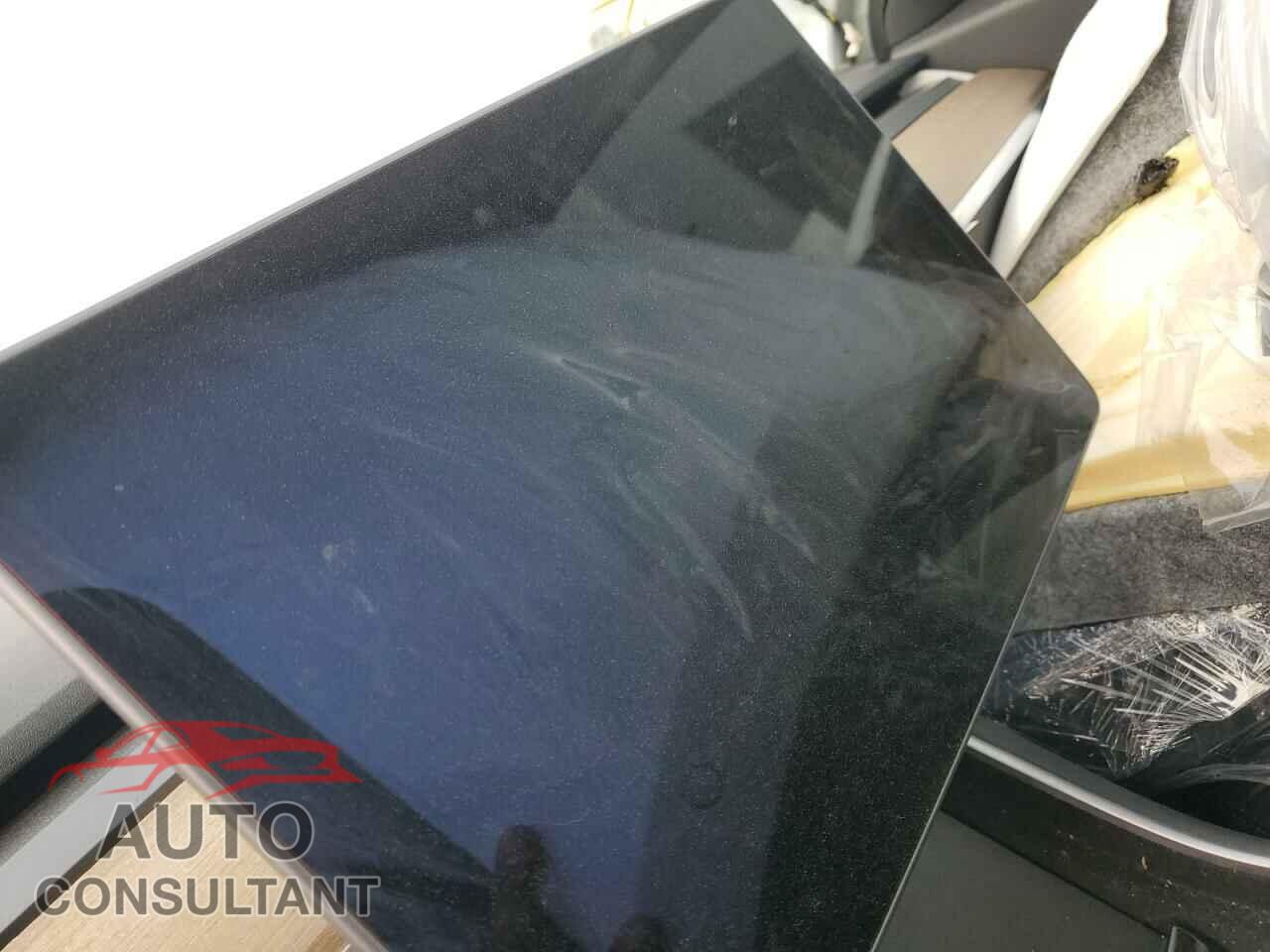 TESLA MODEL 3 2020 - 5YJ3E1EA1LF598059