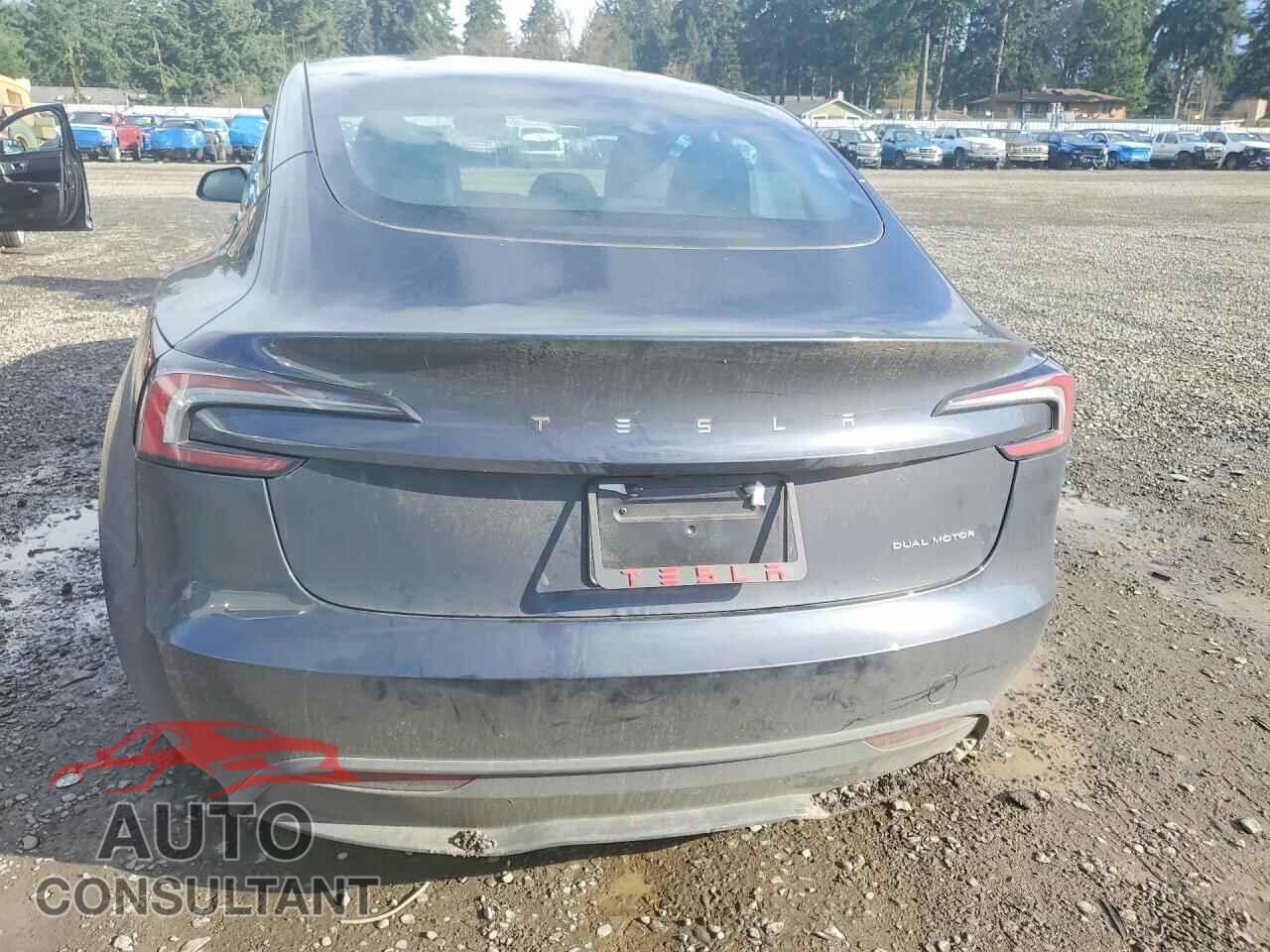TESLA MODEL 3 2024 - 5YJ3E1EB4RF792537