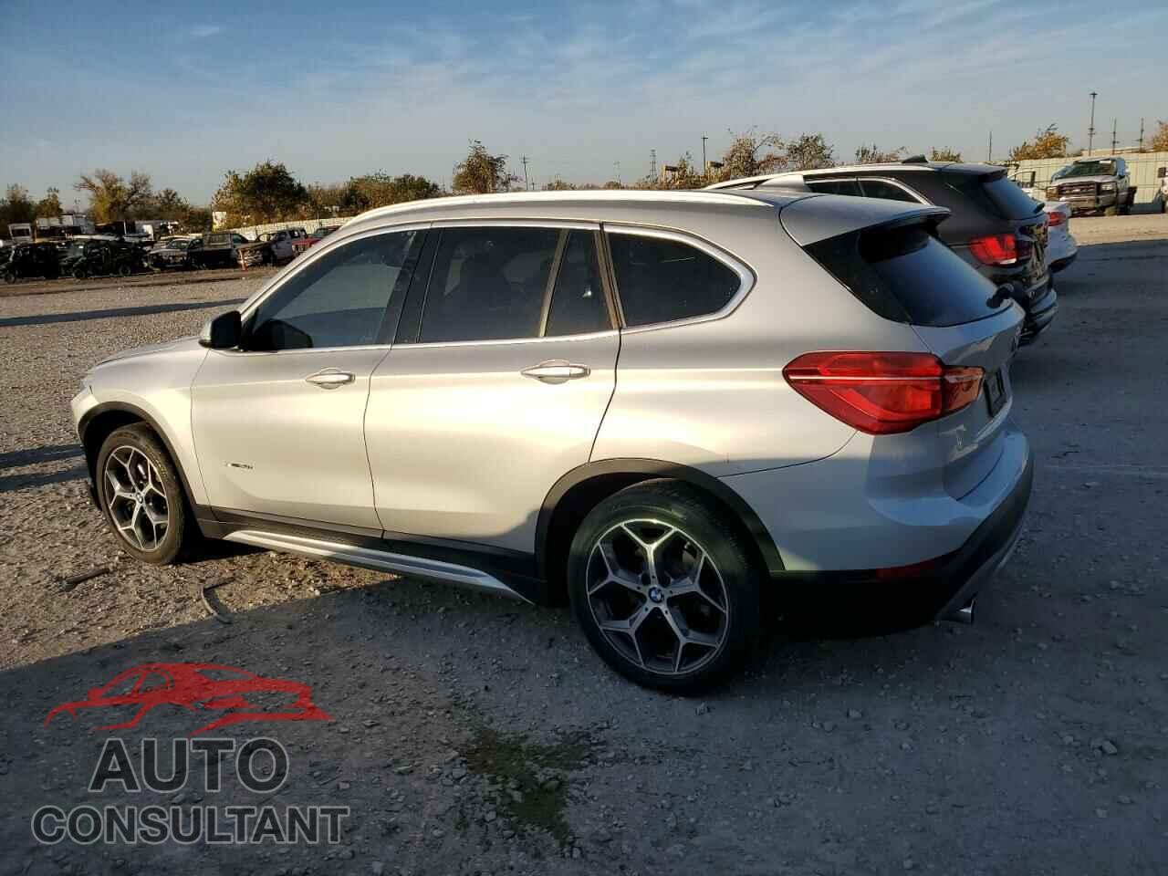 BMW X1 2018 - WBXHT3C34J5L24318