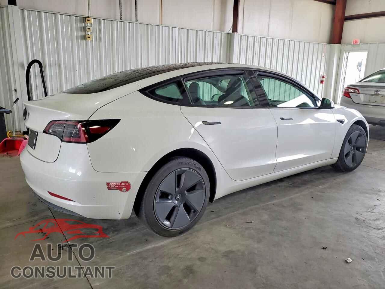 TESLA MODEL 3 2023 - 5YJ3E1EA0PF558545