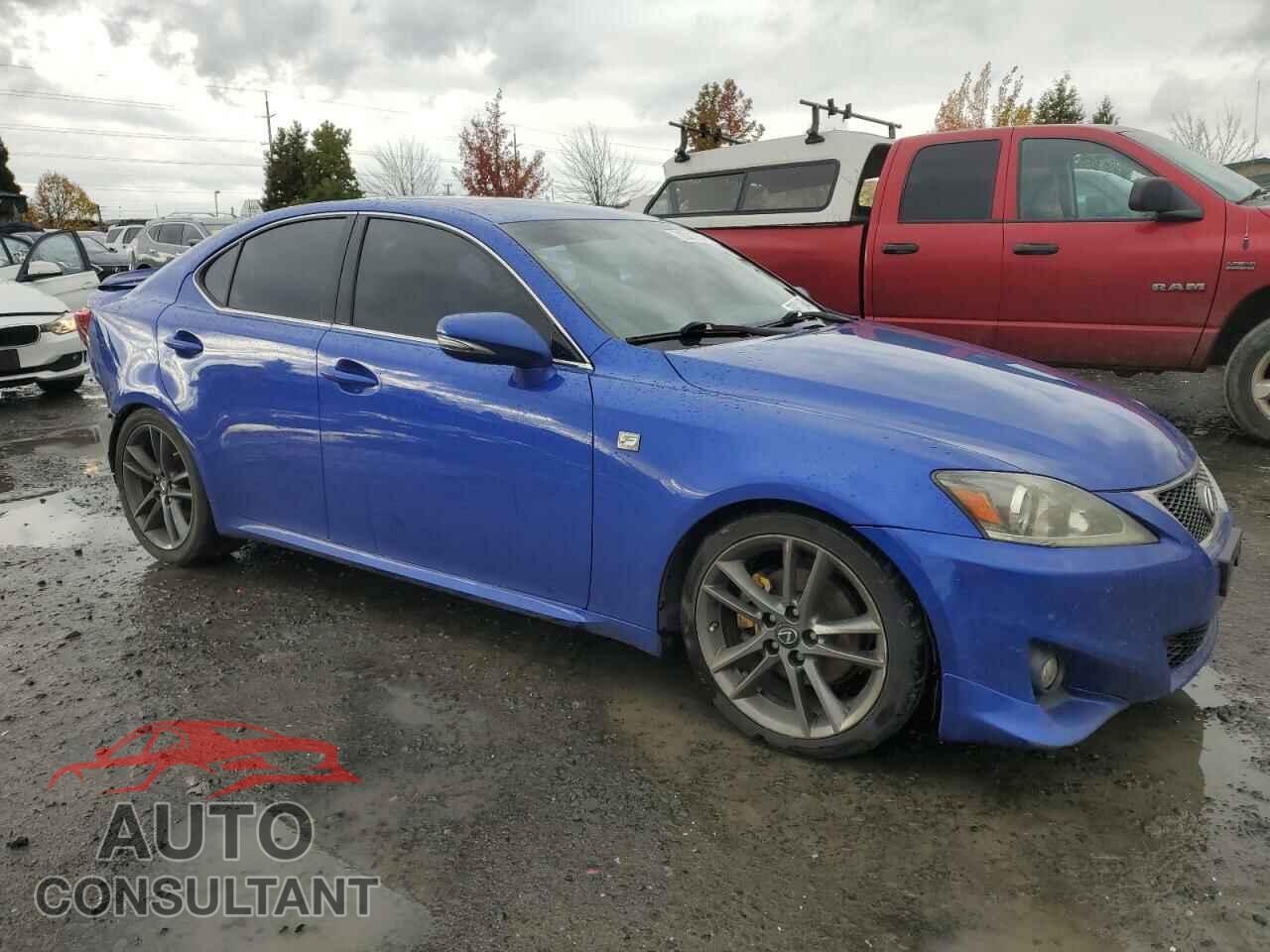 LEXUS IS 2012 - JTHBF5C29C5180828